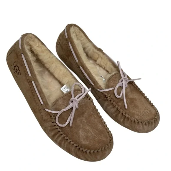 UGG Women Suede Brown Moccasins with Cream Sheepskin Lining